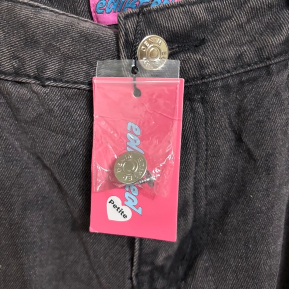 EDIKTED SZ LG / 30 Raelynn Washed Low Rise Jeans - Picture 7 of 10